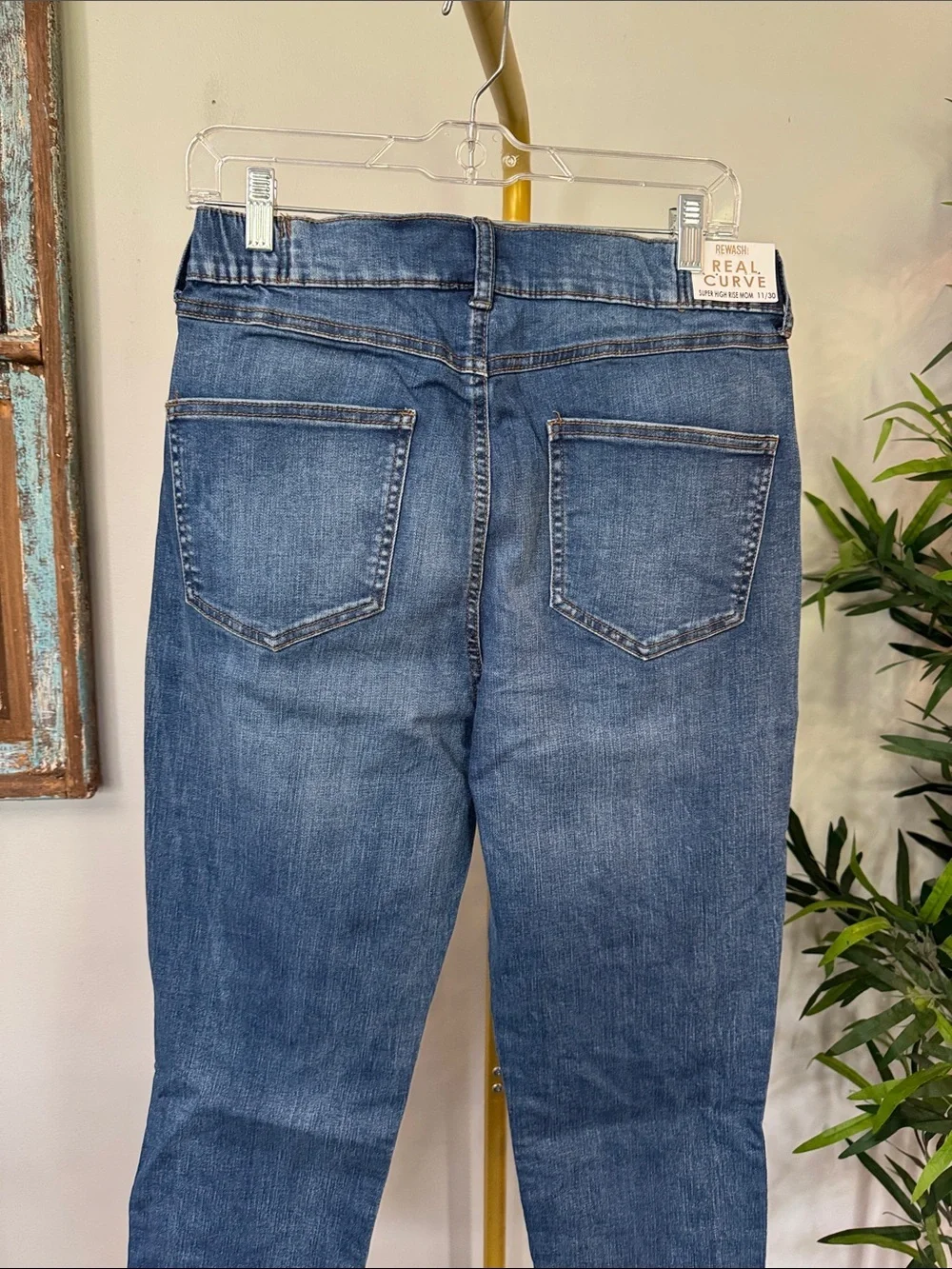 Rewash Medium Blue High-Rise Cropped Straight Jeans NWT 11